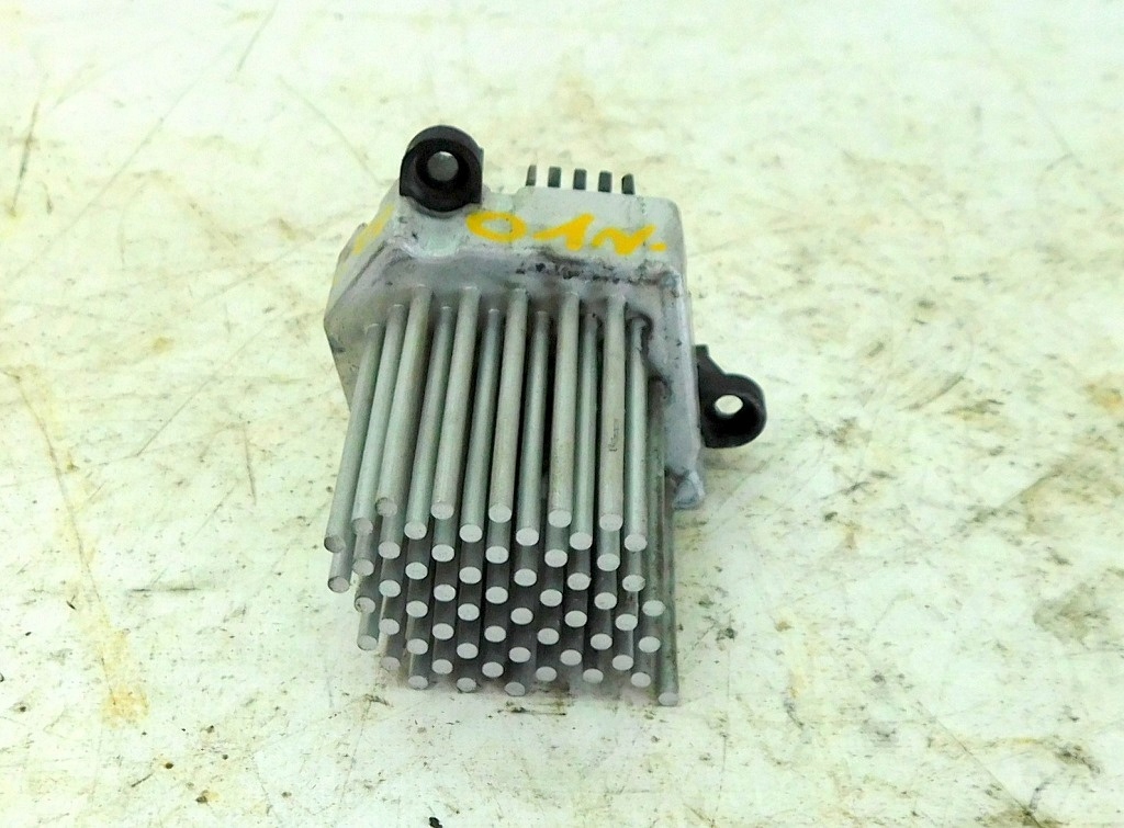 фото №6, Bmw e46 2.0d 1998r резистор резистор вентилятор 6920365