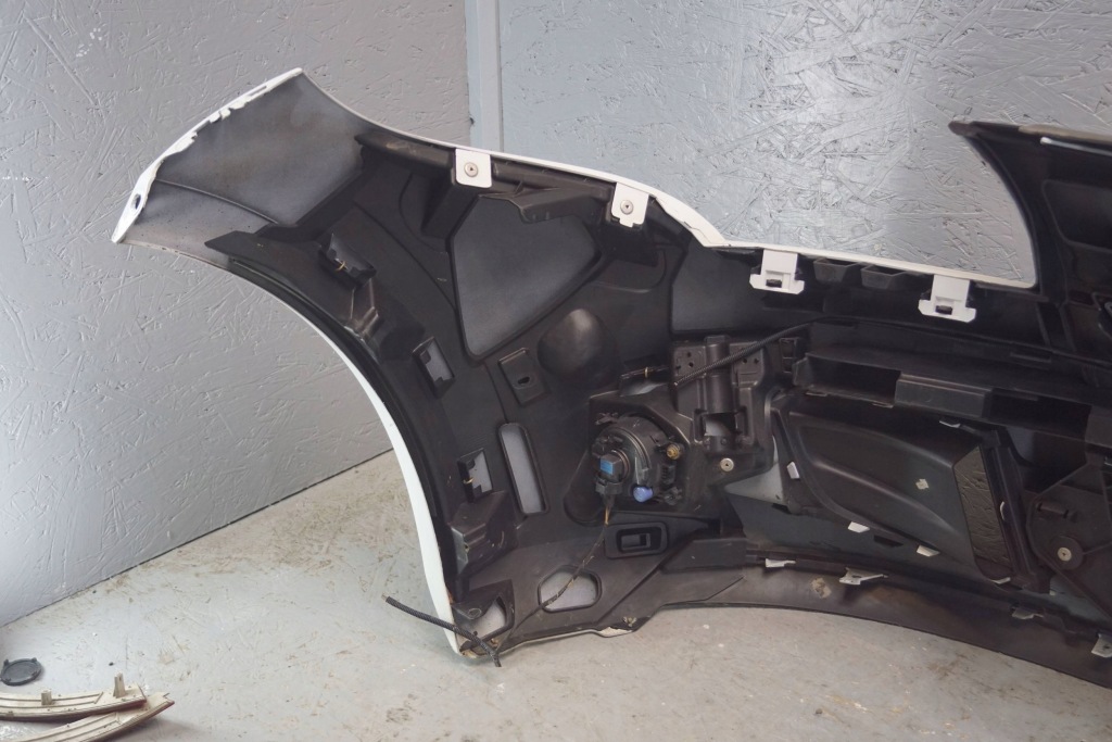 Renault megane iii coupe gt-line бампер перед z1876 Оригинал