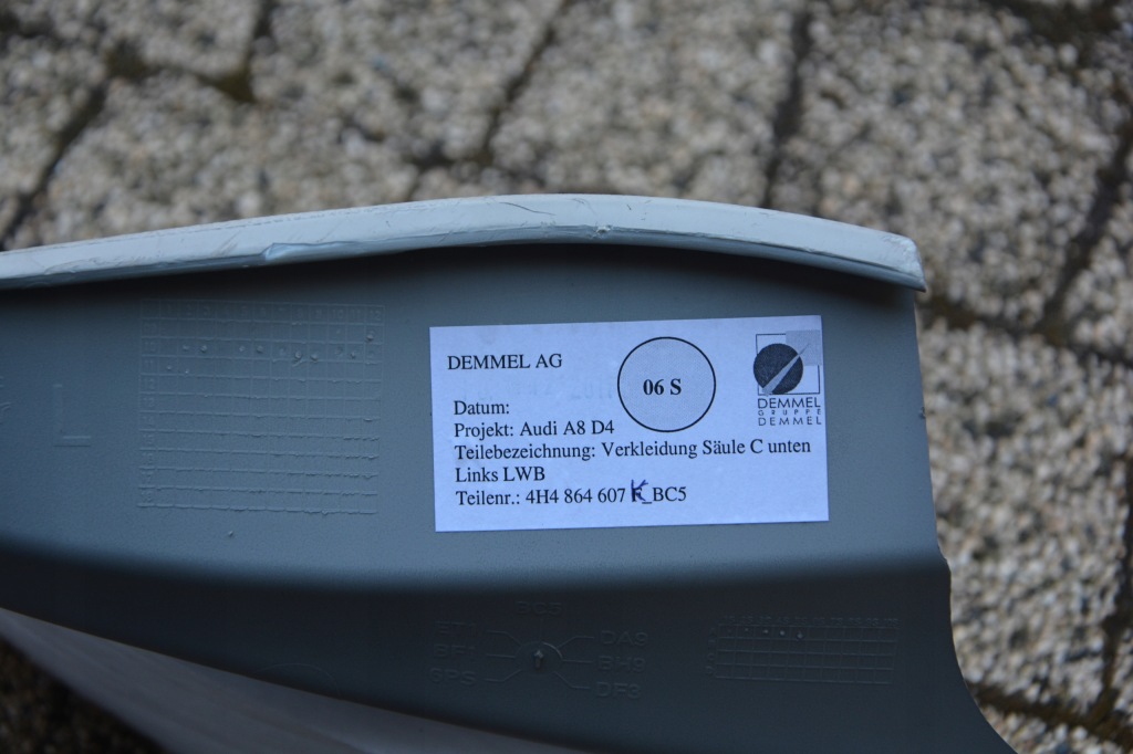 Накладка порог led audi a8 d4 4h4864607k 4h4864608k с Разборки