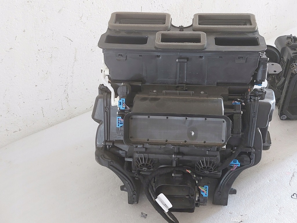 фото №4, Audi a6 c6 отопитель 4f0820351ag