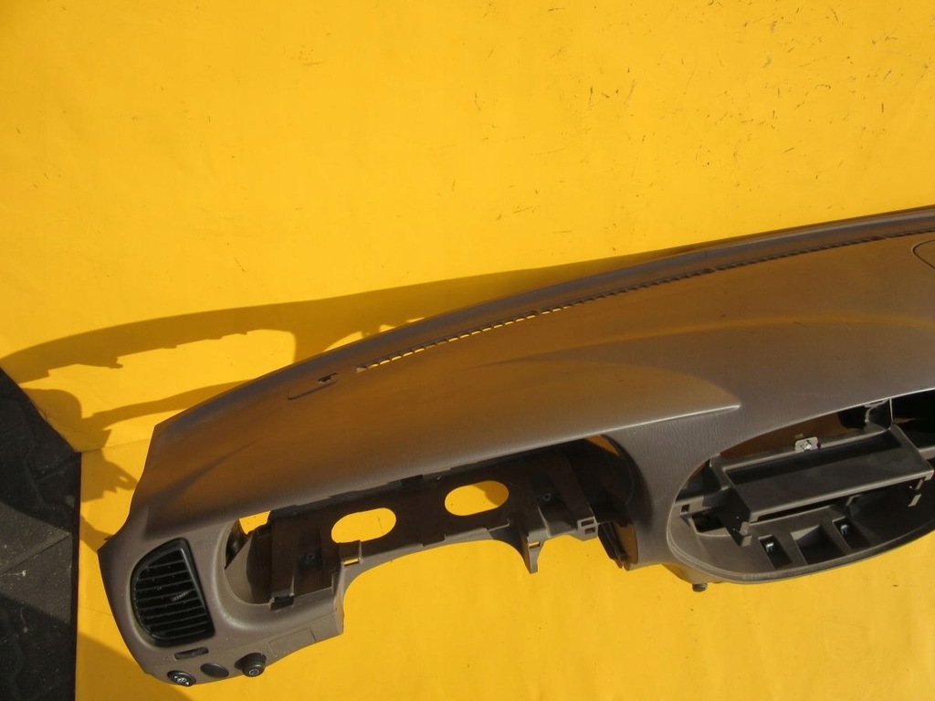 фото №9, Toyota sequoia 2001 панель приладів приладова панель приладів kpl