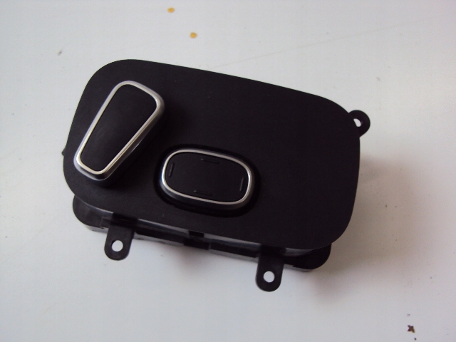 фото №1, Панель сиденье левый задняя range rover vogue 2013-