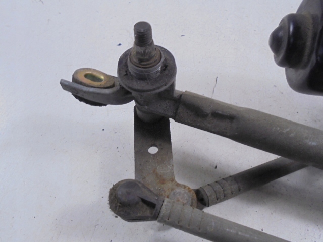 фото №10, Opel vectra b моторчик механизм дворник перед 22116981