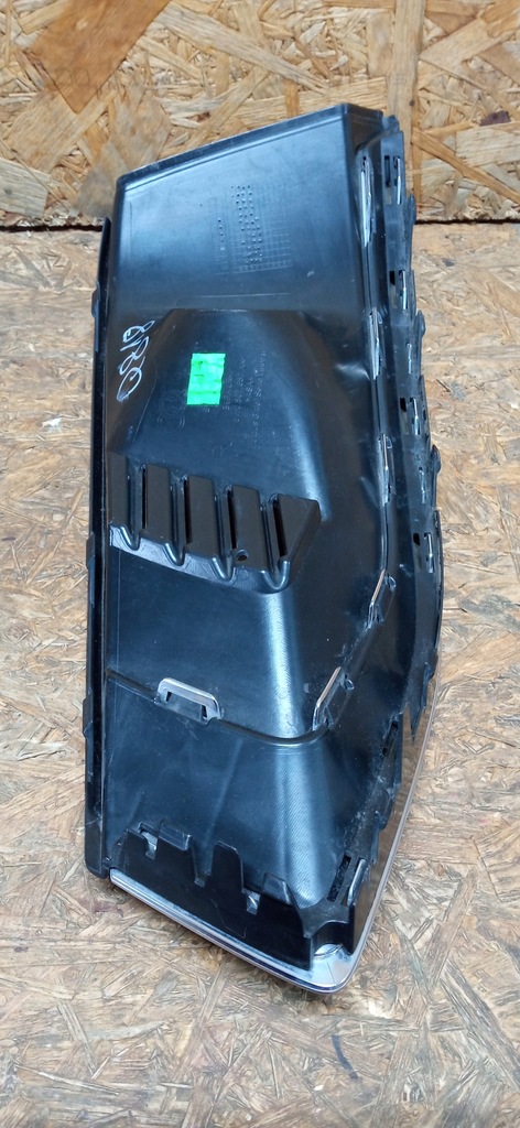 фото №9, Audi a4 b9 lift 19- решётка заглушка решётка радиатора бампера правая перед 8w0807682ak