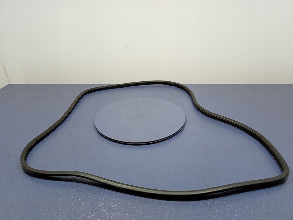 фото №1, Volvo xc90 i 02- прокладка двері перед ліва