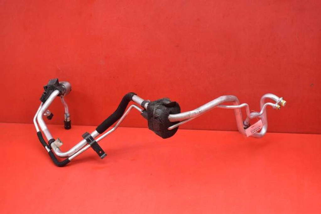 фото №1, Шланг трубка кондиционера 31404452 volvo v60 1 i 2.0 d4 181 km 13-20