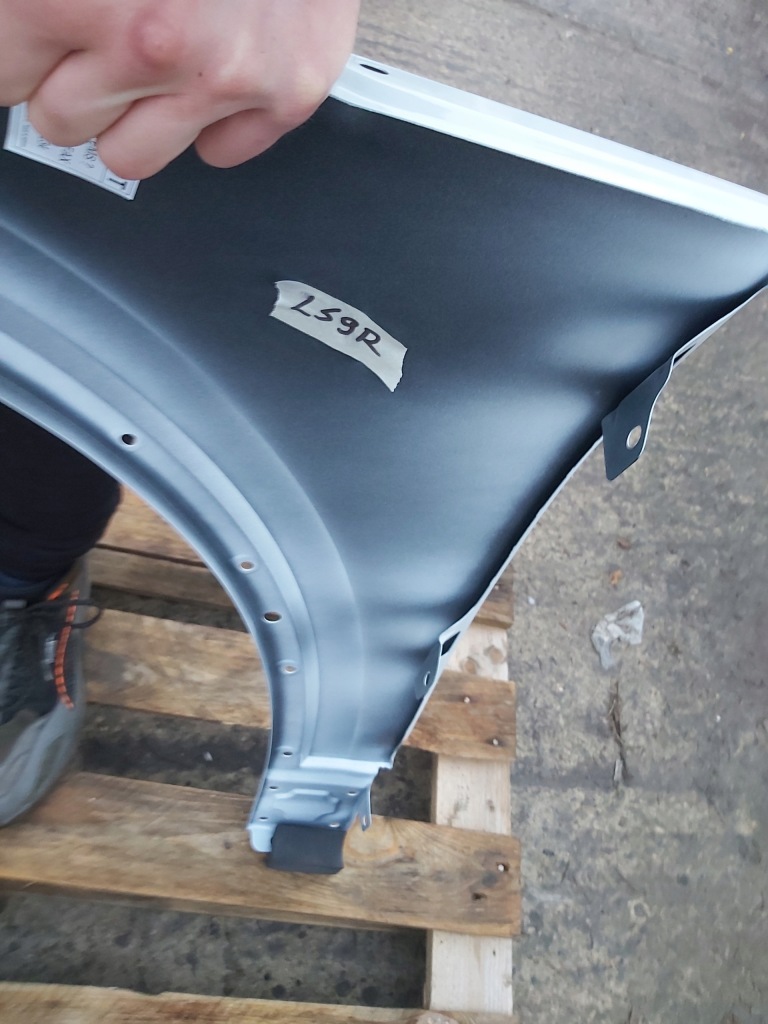 Купить Крыло  перед правый  audi q5 2 ls9r