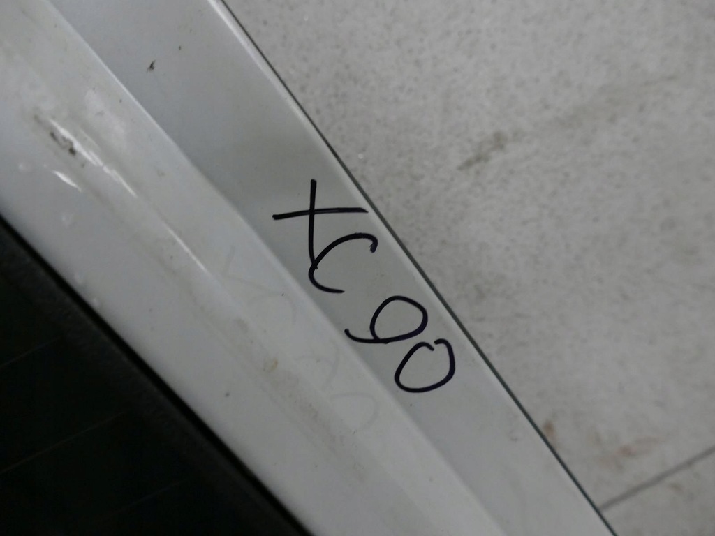 фото №13, Volvo xc90 i lift крышка багажника багажника задняя 707-46