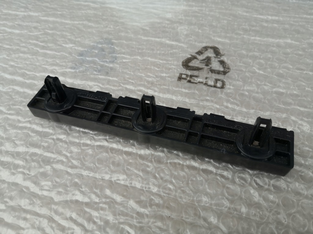 Купить Tesla s кронштейн  кронштейн порог задний 1003691-00-b