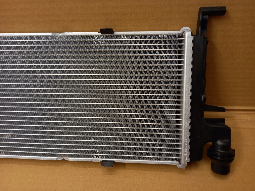 фото №6, Nowa радіатор додаткова mercedes s-klasa w223 a0995009500