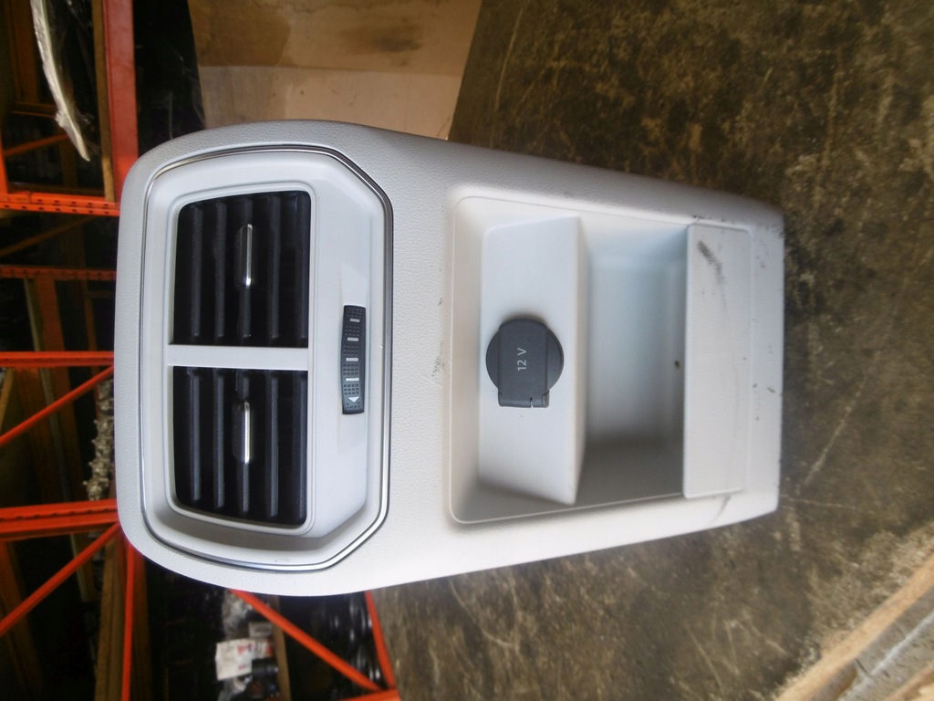 фото №5, Туннель средний подлокотник vw golf sportsvan кожа