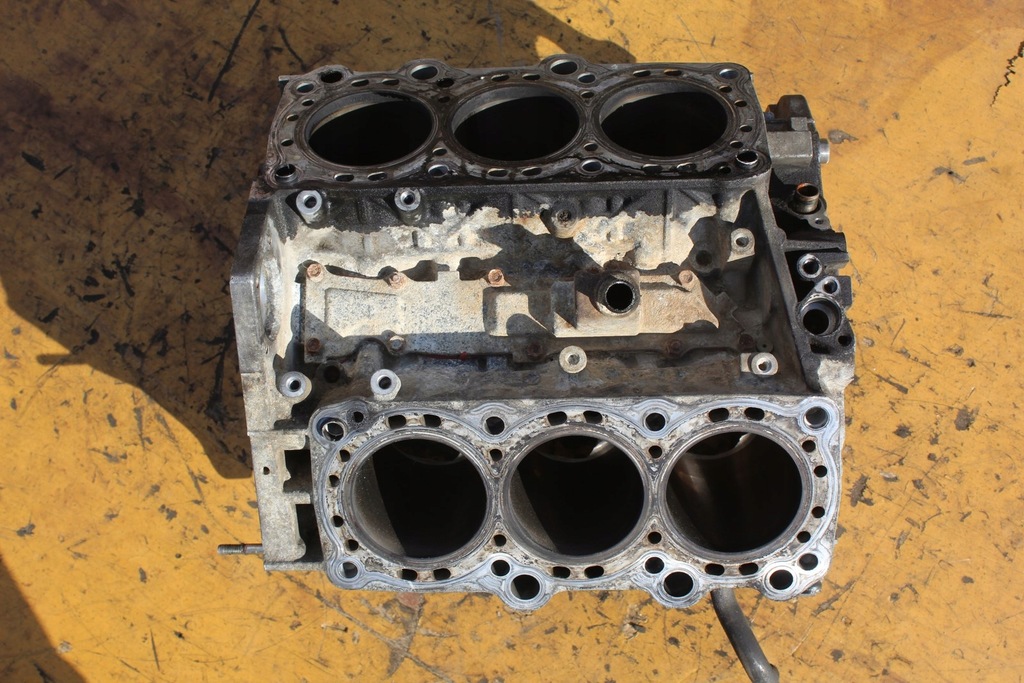 фото №6, Блок двигателя na stolik espace 3.0 dci