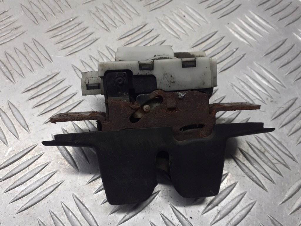 фото №1, Замок крышки багажника renault scenic ii 1.9 dci 8200076240