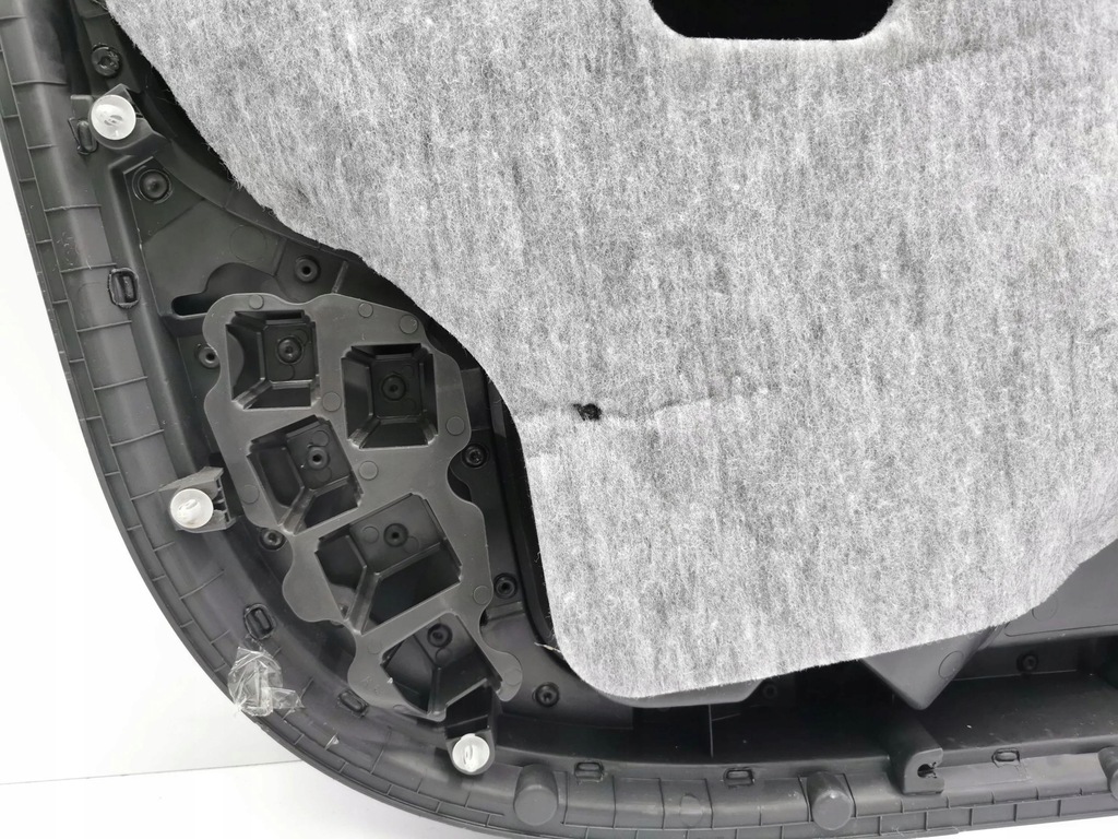 фото №9, Chevrolet trax 2013 правая сторона обшивки дверь