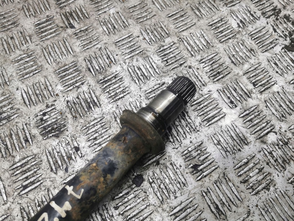 Toyota corolla e120 e130 2006 правый  сторона приводной вал с Разборки