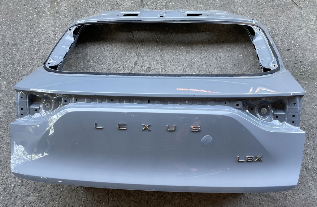 фото №1, Lexus lbx крышка багажника задняя задняя
