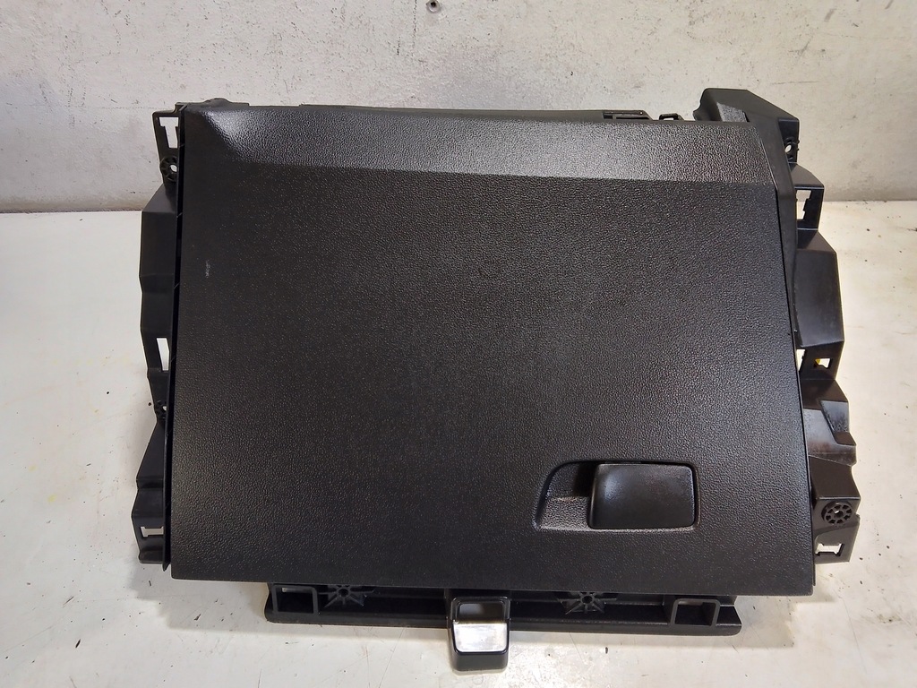 фото №1, Renault captur ii бардачок 685000951r