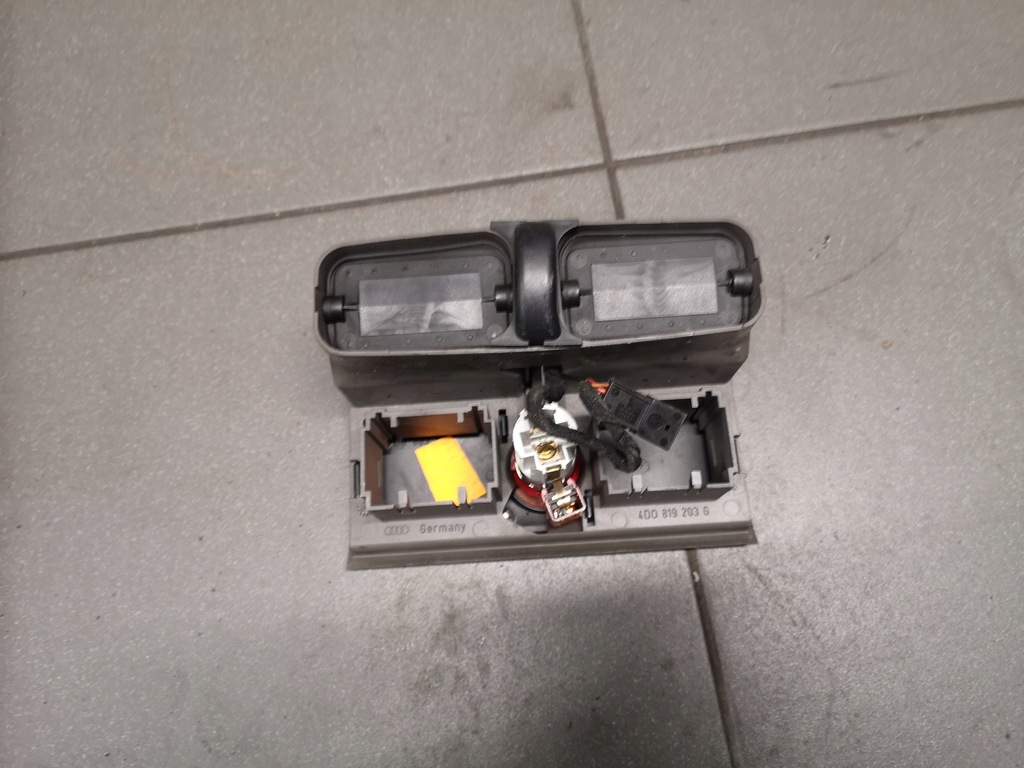 фото №6, Решётка обдув туннель задняя audi a8 d2 4d0819203g