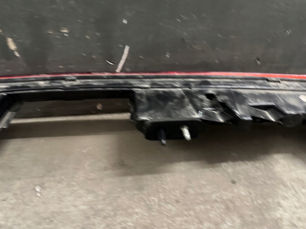 фото №16, Лампа кришки накладка audi q4 e-tron 89a945095b