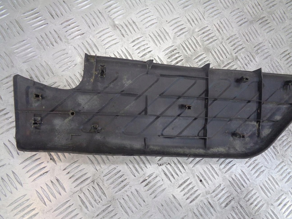 фото №8, Молдинг накладка бампера задняя заднего nissan navara d40 2005-