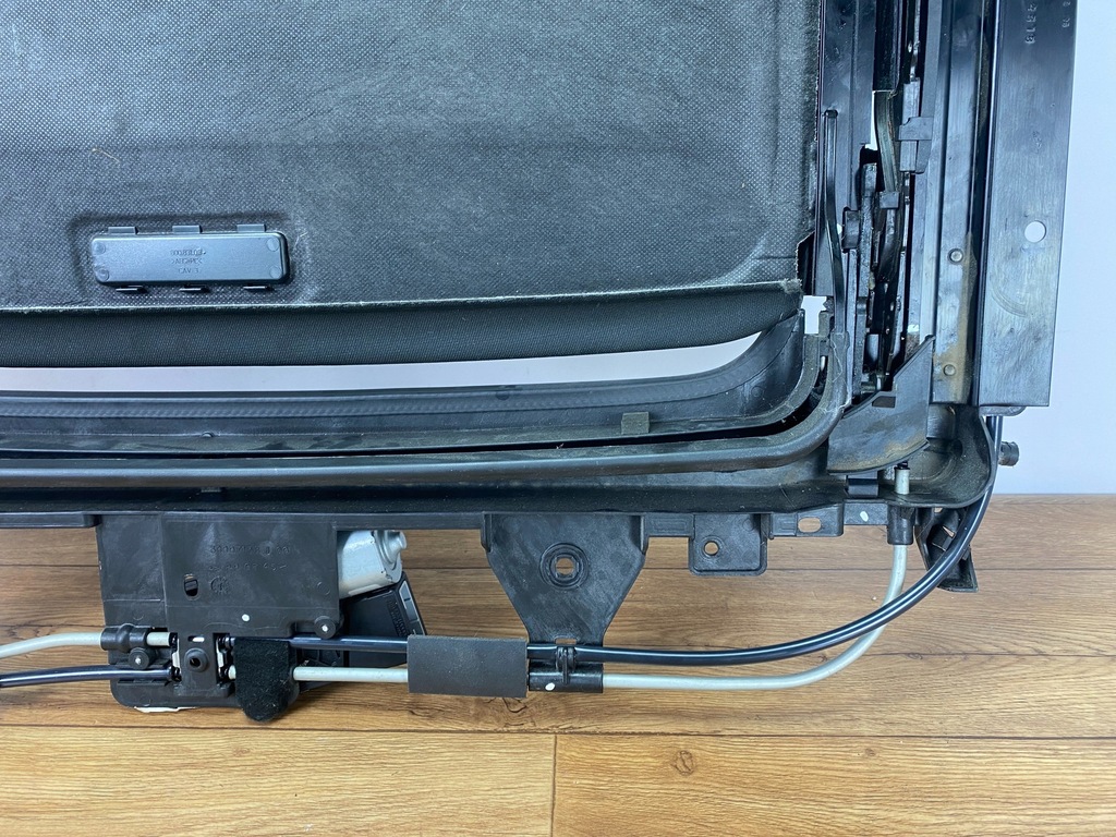 фото №8, Механізм люк chevrolet camaro 2016+