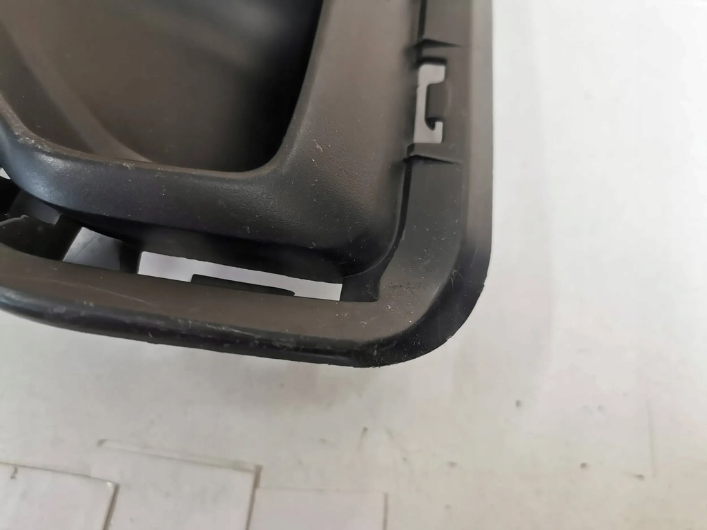 фото №10, Решітка бампера передній kia stonic ліва 829.