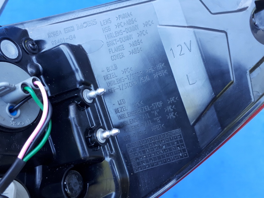 фото №10, Hyundai i30 kombi 17- 2017- лампа задняя левая