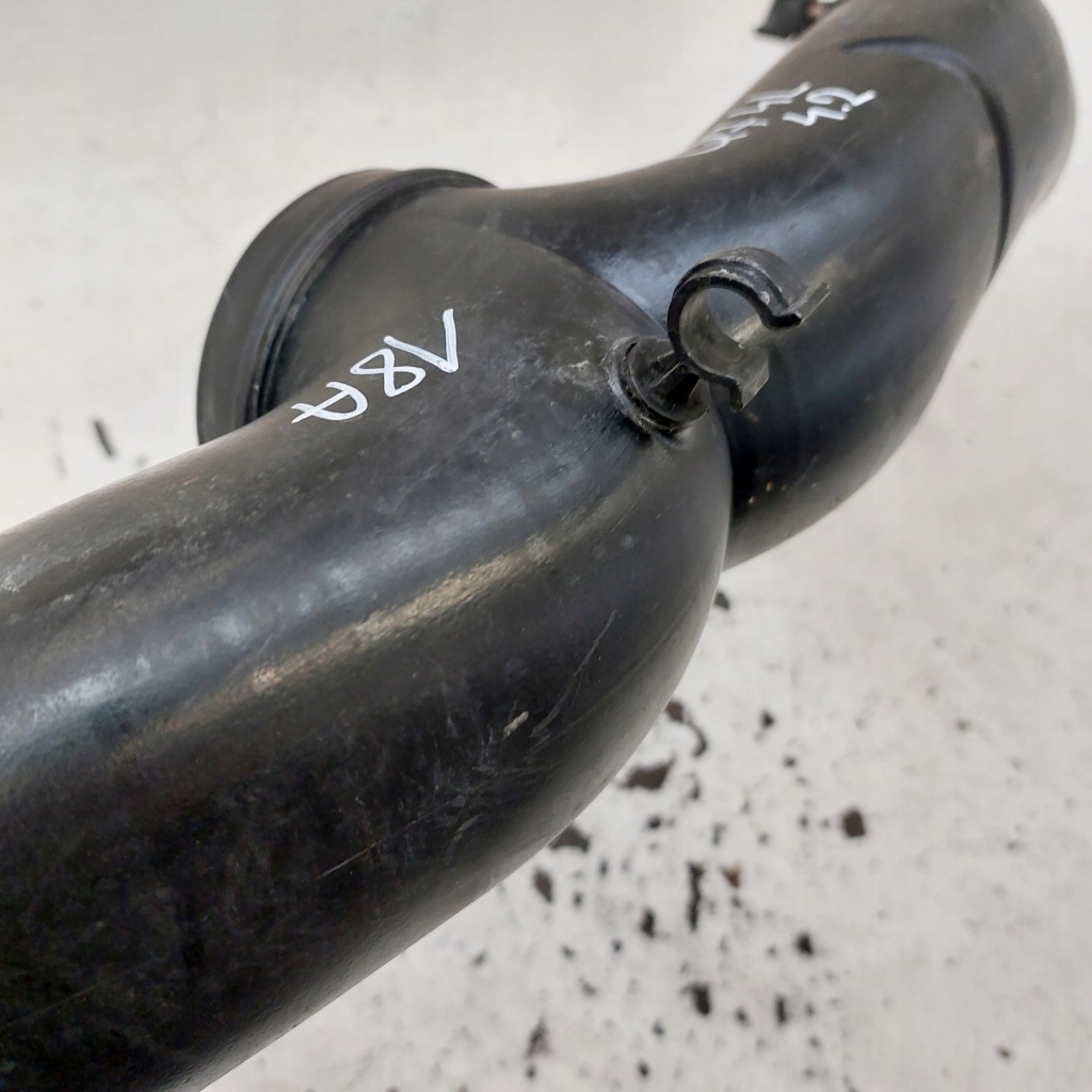 фото №3, Audi q7 4l 4,2fsi шланг труба всасывающая воздуха 7l8129627a