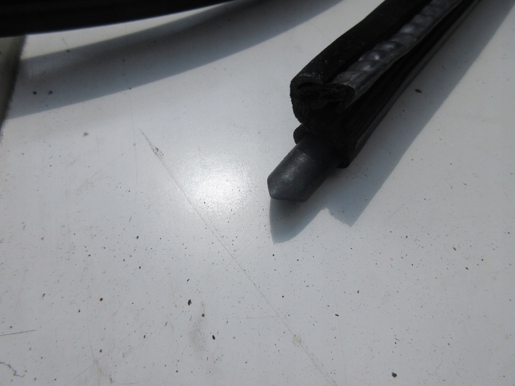 фото №13, Прокладка двері кузов перед права bmw 3 e46