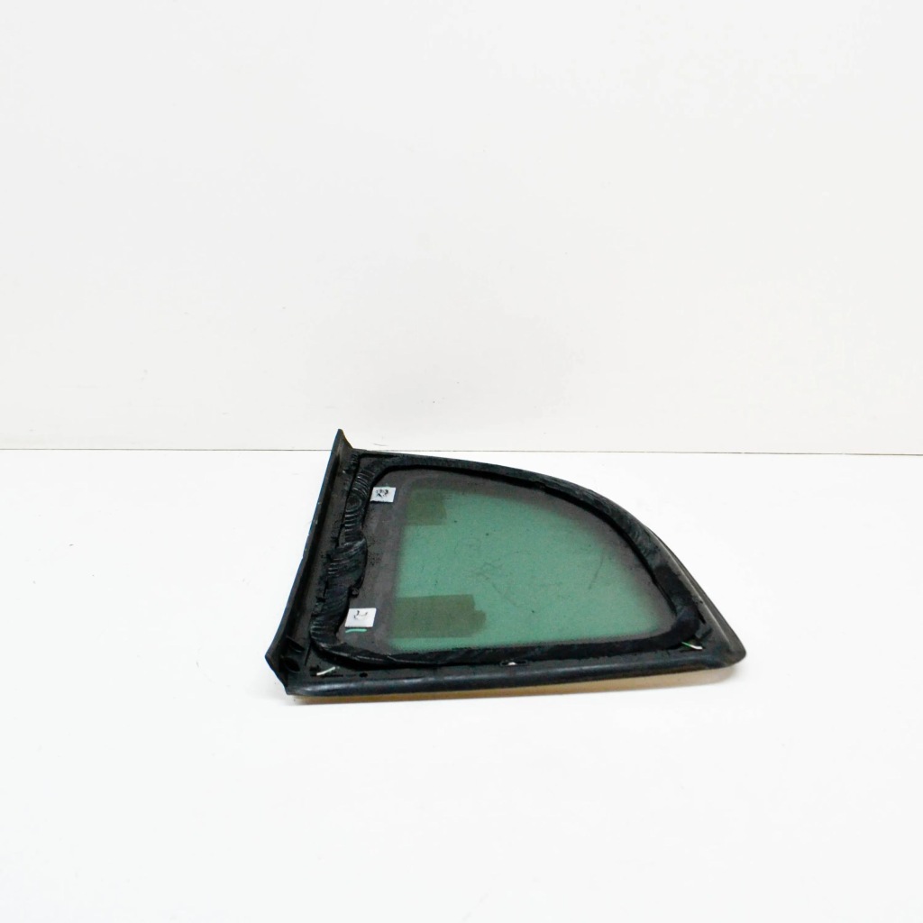 фото №6, Peugeot 3008 i 2014 левая сторона стекло кузовная задняя