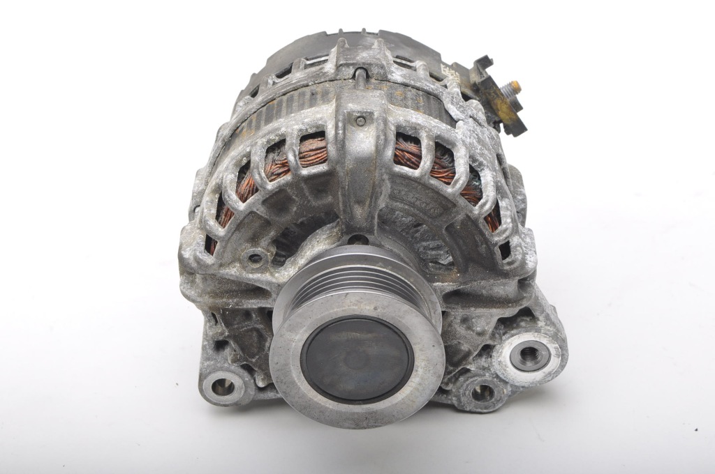 Volvo xc60 2 2.0 t5 16v 250km генератор 31489212 Недорого