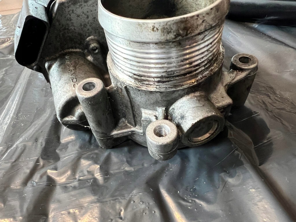 фото №6, Дроссельная заслонка audi a4 a2c53245205