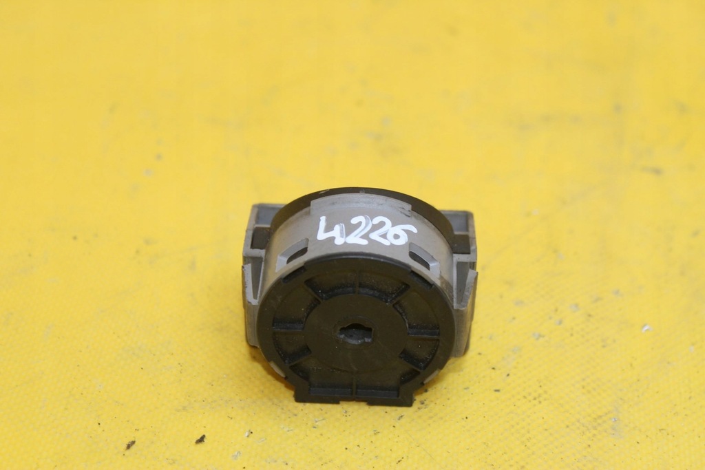 фото №1, Колодка замка запалювання transit mk6 vi