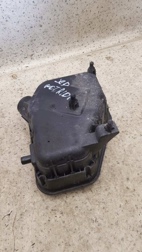 фото №1, Корпус фильтра воздуха 2.0 16v jeep patriot lift