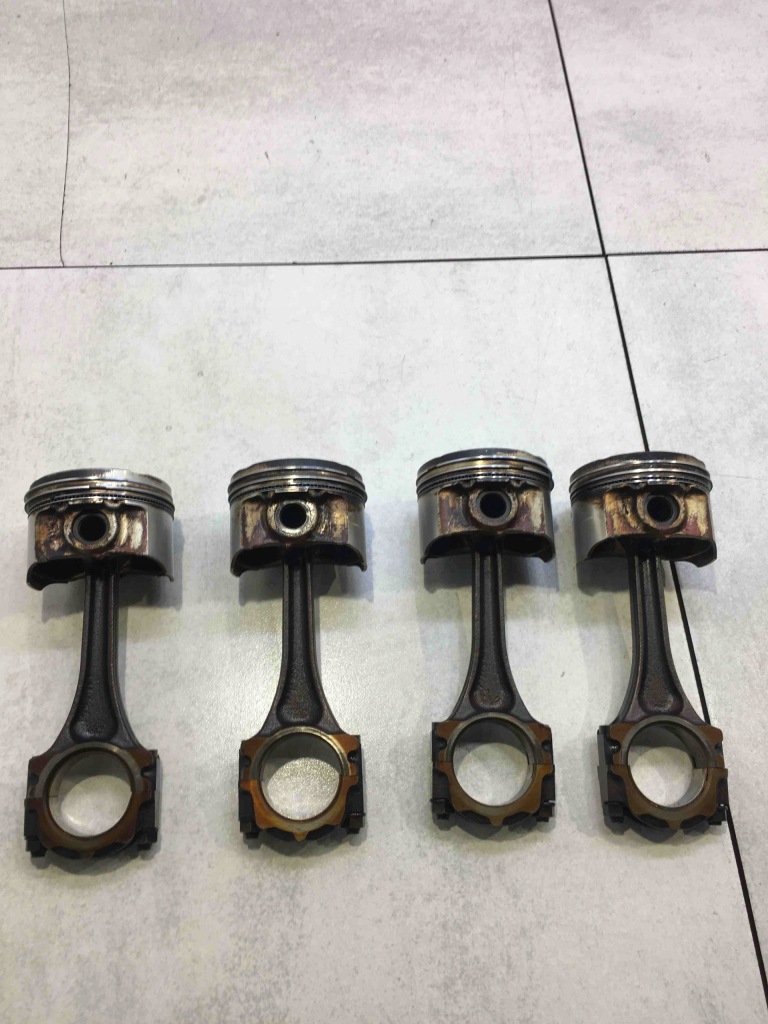 фото №1, Поршень шатун mazda 323 f 1.5 16v