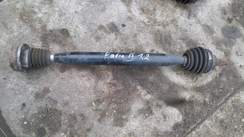 Купить Skoda fabia 2 1.2 приводной вал правая передняя 6q0407272bd