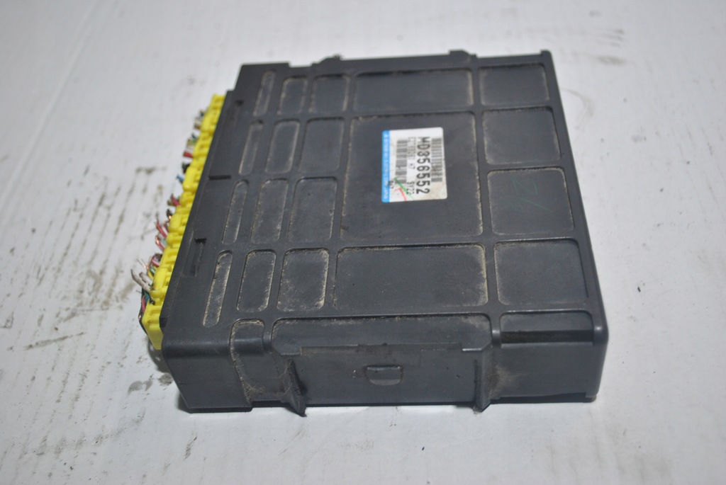 фото №5, Бортовой компьютер двигателя mitsubishi colt iv 1.3 md356552
