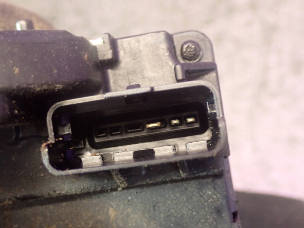 фото №7, Nissan note e11 i 05-09 замок задняя правый ручка 3 pin