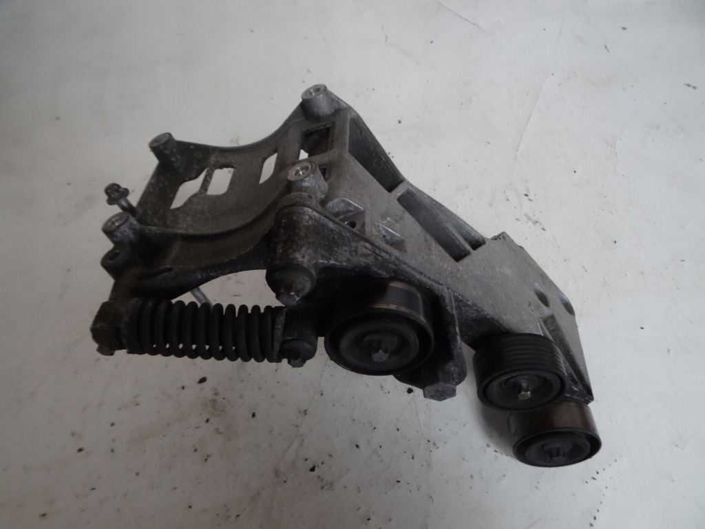 Купить Кронштейн натяжитель ролик mercedes w169 1.5 a2662000770