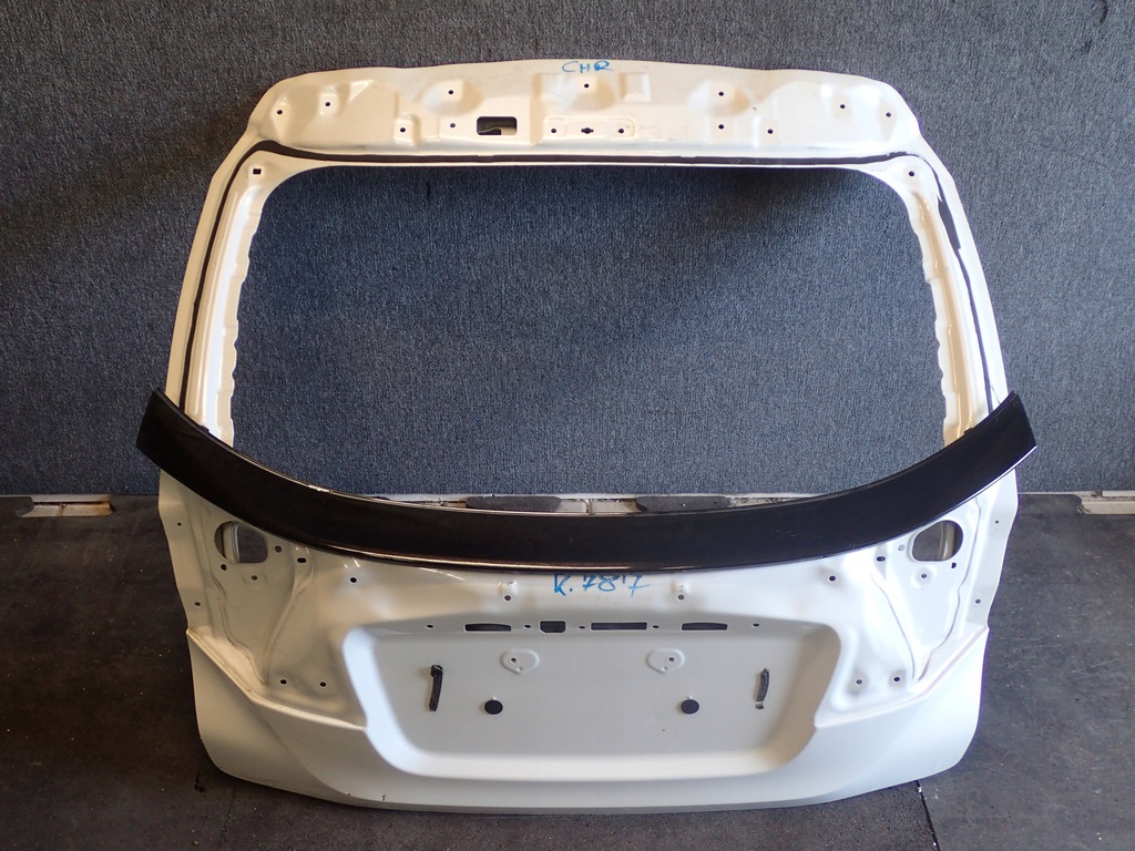 фото №1, Кришка багажника задня toyota chr ch r