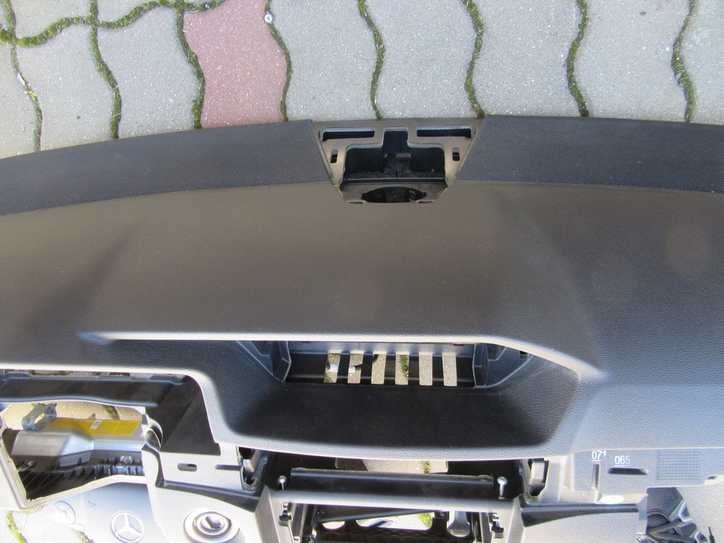 фото №6, Панель приладів подушка безпеки подушка подушки безпеки перед mercedes w212