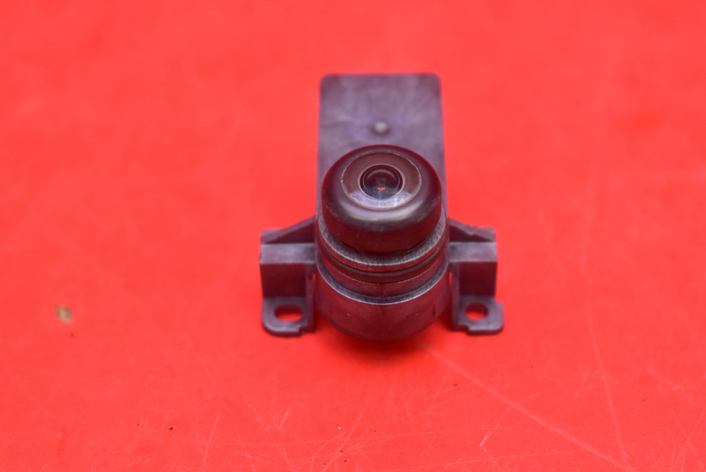 Камера задний  задняя 1095949-65-d tesla model 3 17-21 Недорого