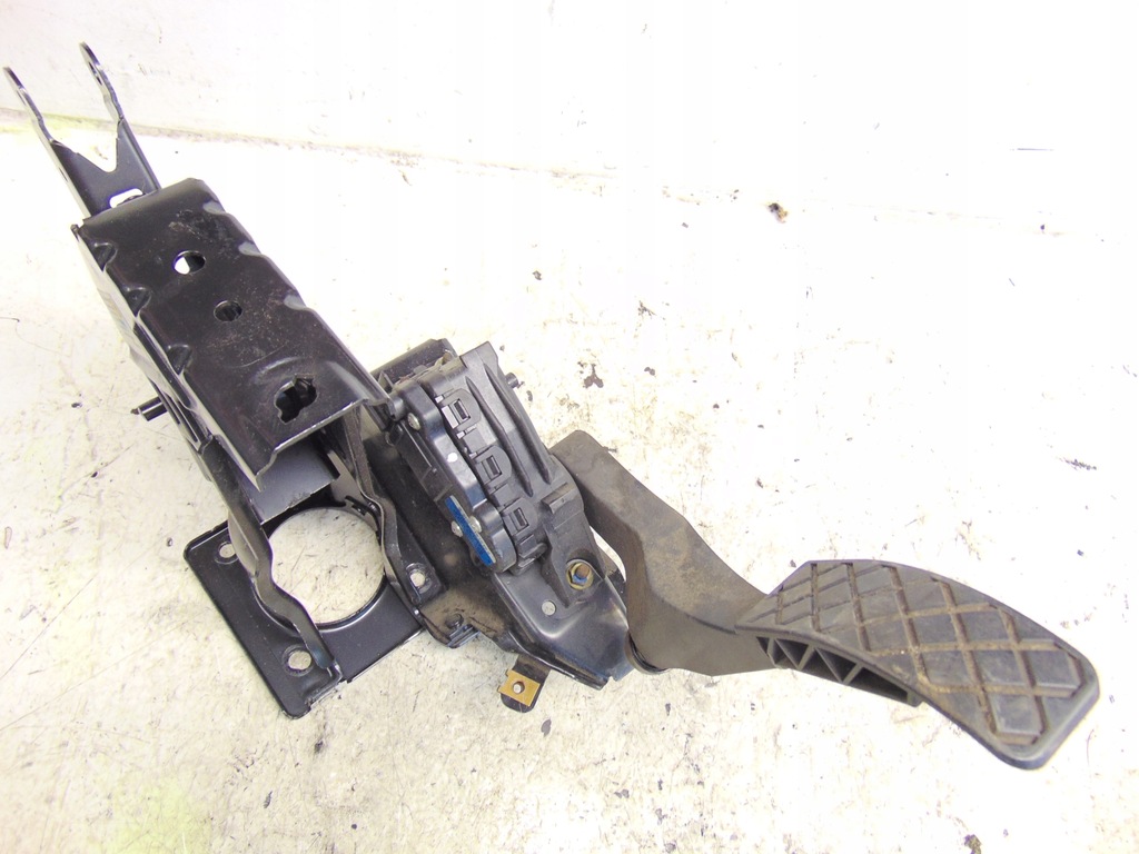 фото №1, Педаль газу audi a2 1.2tdi europa