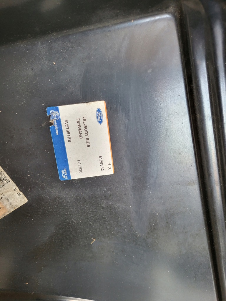 фото №7, Обшивка крила лівий задня transit connect mk1 02-