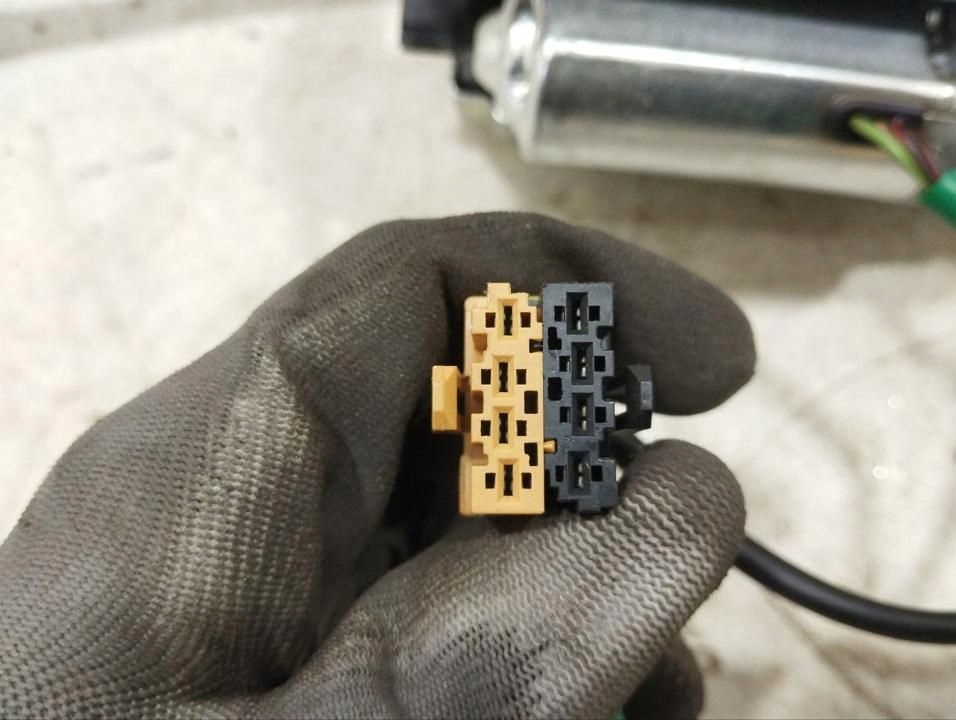 фото №10, Bentley continental 2012 шарнир вала колонки рулевого 3w0419501p