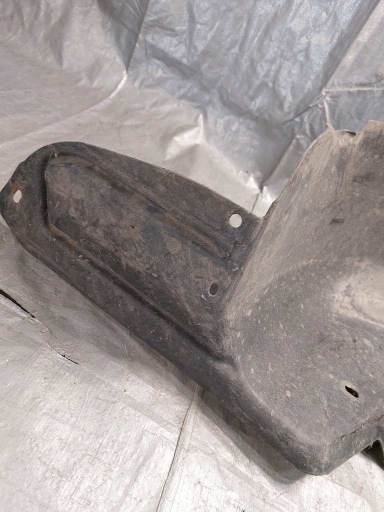 фото №12, Подкрылок правое задние peugeot 207 sw