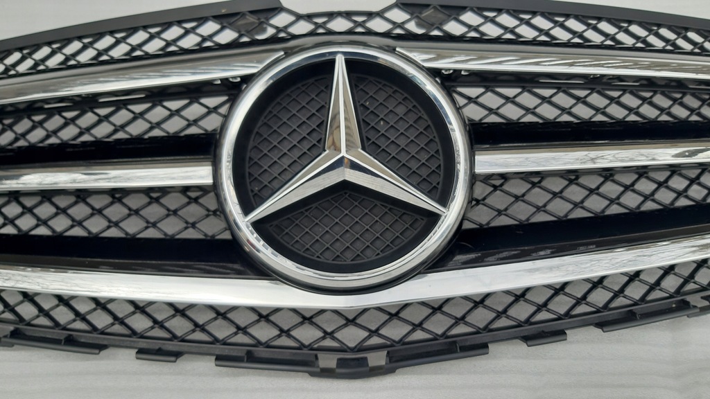 фото №4, Mercedes r-klasa w251 решітка радіатора решітка радіатора lift