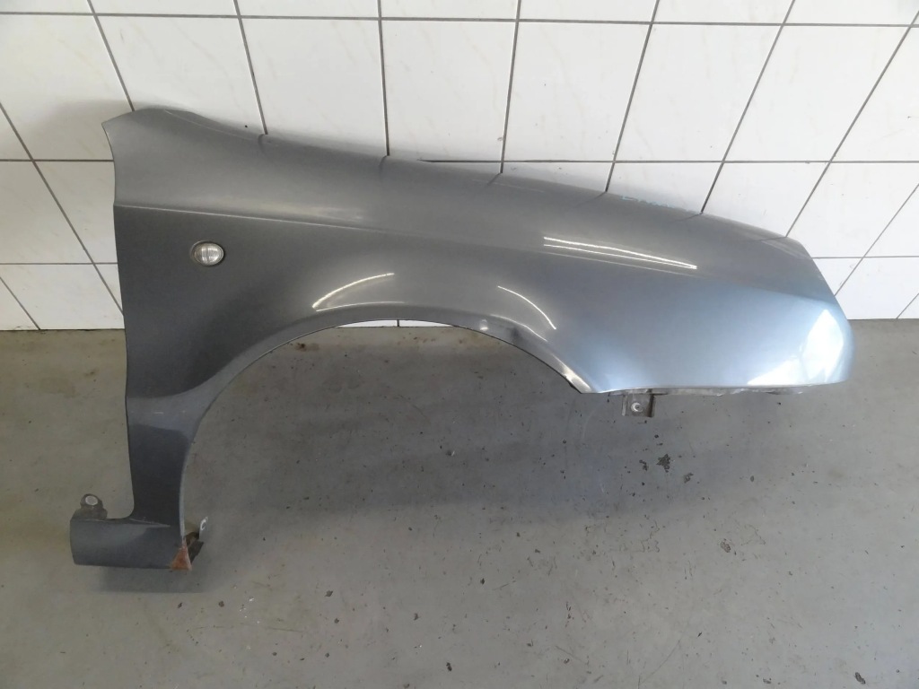 Lancia lybra 2002 крыло  правый  перед передний Киев