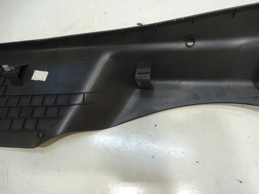 фото №7, Обшивка стойка правое vw polo 6r 6r4867766b