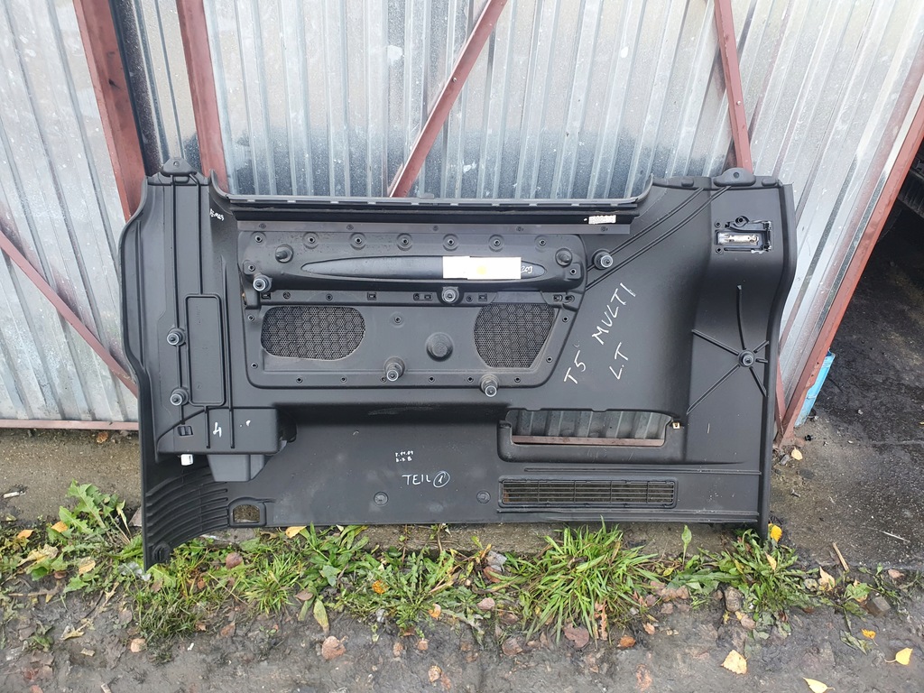 фото №4, Обшивка левый задняя шторка vw t5 multivan